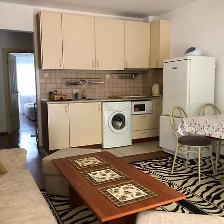 Apartment Sunny In Sunny